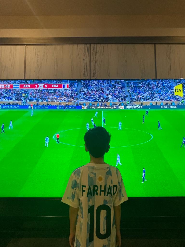 HikmetHajiyev's tweet photo. 45 min. Argentine 2:0. FWC. Qatar. 
Along being FWC Final Match this game - Argentine vs France - has many other particular meanings as well! https://t.co/nWiDeX0Xxr