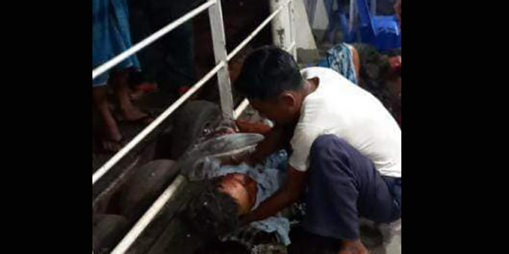 DVB_English's tweet photo. BREAKING: At least 13 passengers were injured when an explosion occurred on a ferry boat carrying passengers from Yangon to Dala. “The explosion occurred on the ferry boat No.2 Cherry. There are many wounded and they were taken to Yangon hospital in ambulances,” a Dala /1 https://t.co/0KArrPErnS