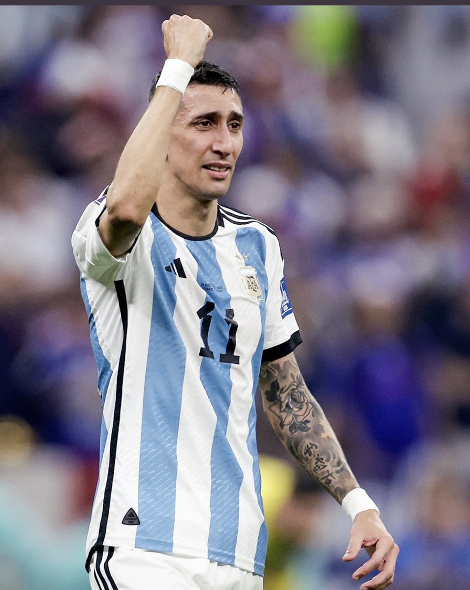 WorldSports14_'s tweet photo. Half Time : Argentina 2 - 0 France
Messi 23’p Di Maria 36’
#FIFAWCFinal2022 https://t.co/u2wGvr6zPu