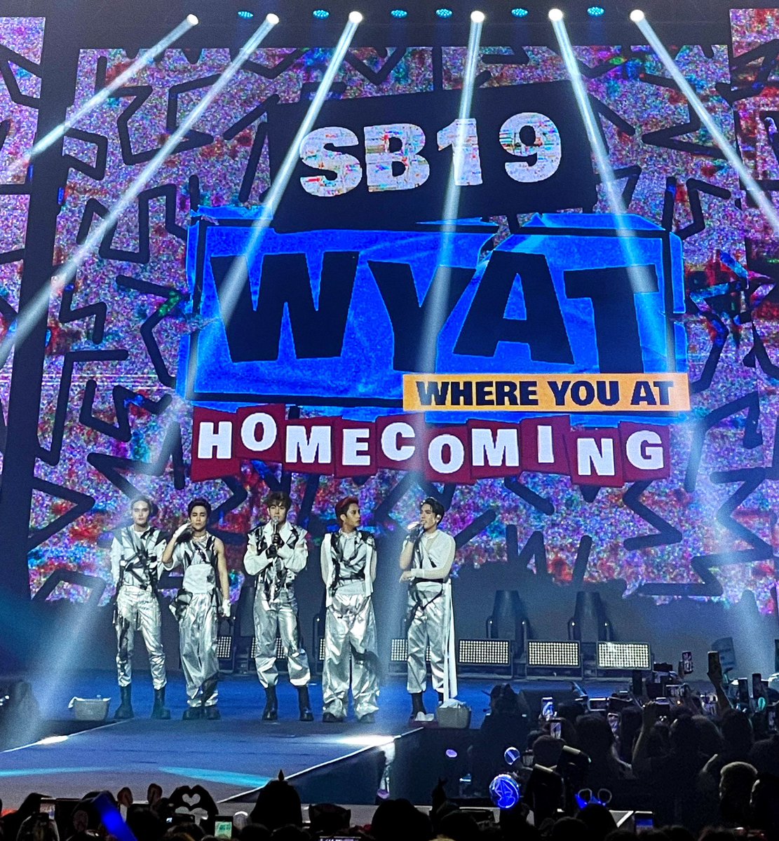 such a blessing to have been able to experience this show, LIVE in person!! 🤩 congratulations p-pop kings!! 🥳 @felipsuperior @stellajero_ @JoshCullen_s @jah447798 @imszmc @AljonMendoza_ #WYATHomecoming WYAT TOUR LAST STOP