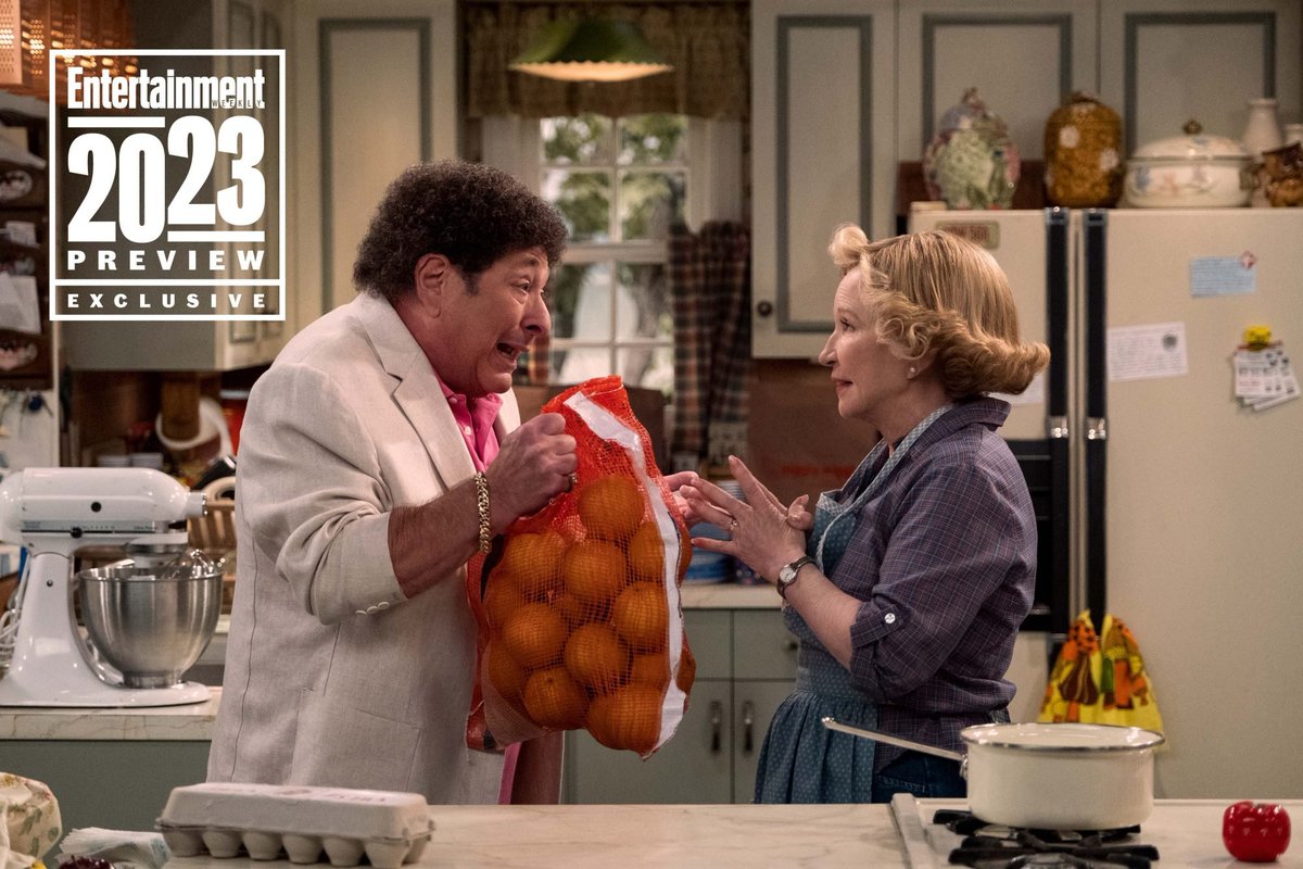 that70scontext's tweet photo. don stark will be back as bob pinciotti in that '90s show https://t.co/BelnA0uZcb