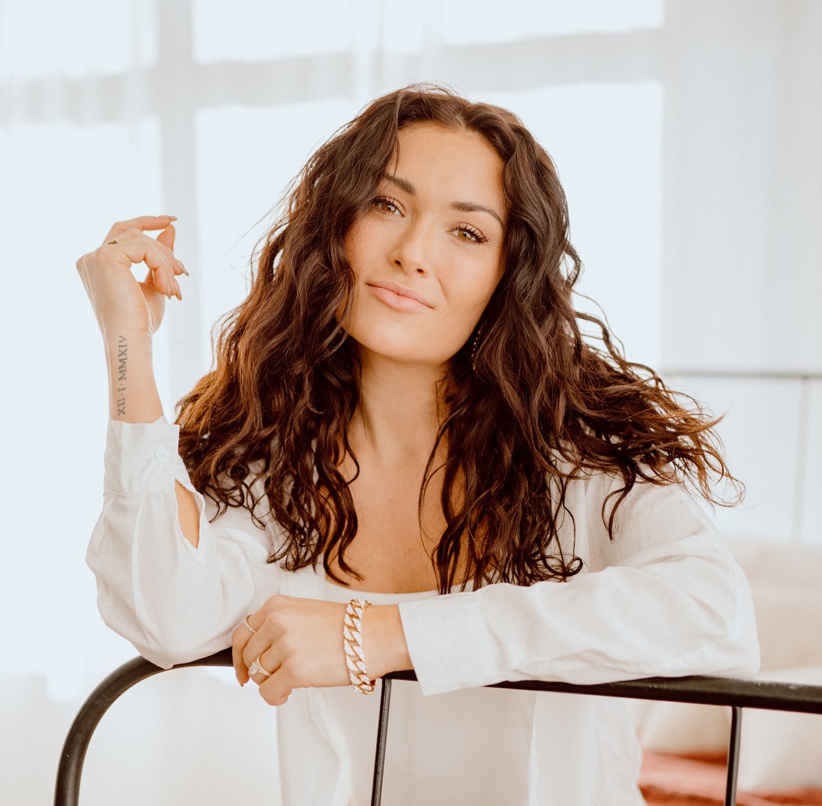 #CFF2023: Artists' Spotlight: KYLIE MORGAN
Country Fan Fest is excited to welcome Kylie Morgan to the Main Stage the summer of 2023. Learn more about Kylie Morgan on Country Fan Fest's Blog.
✨Presented by Chartway @chartwayfcu countryfanfest.com/post/cff2023-a…