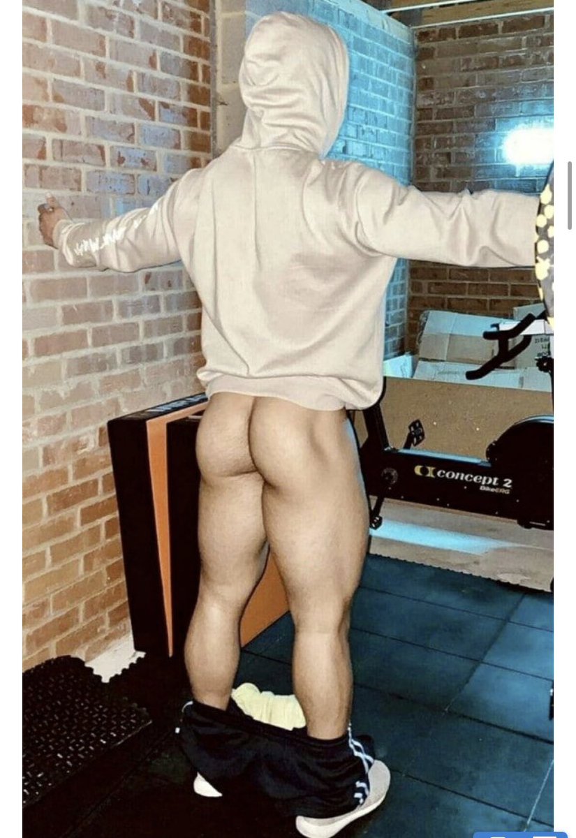 Boyrebel17's tweet photo. SOOO spankable! Mmm. #spankablebutt. #bispanking. #spanking. https://t.co/9gB5OiEE3O