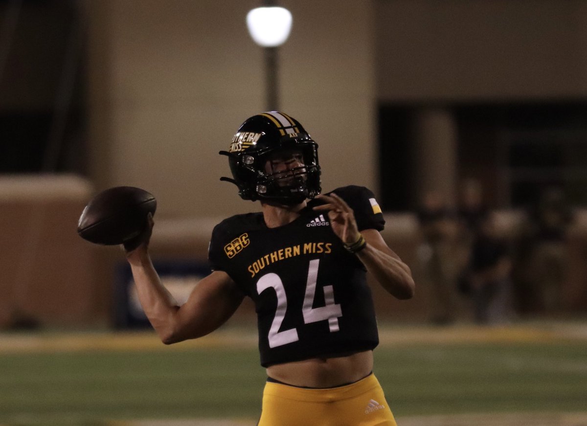 CoachLange24's tweet photo. Thank you @SouthernMissFB for one of my favorite years to date. Let’s run it back one more time https://t.co/19oQY0VzME