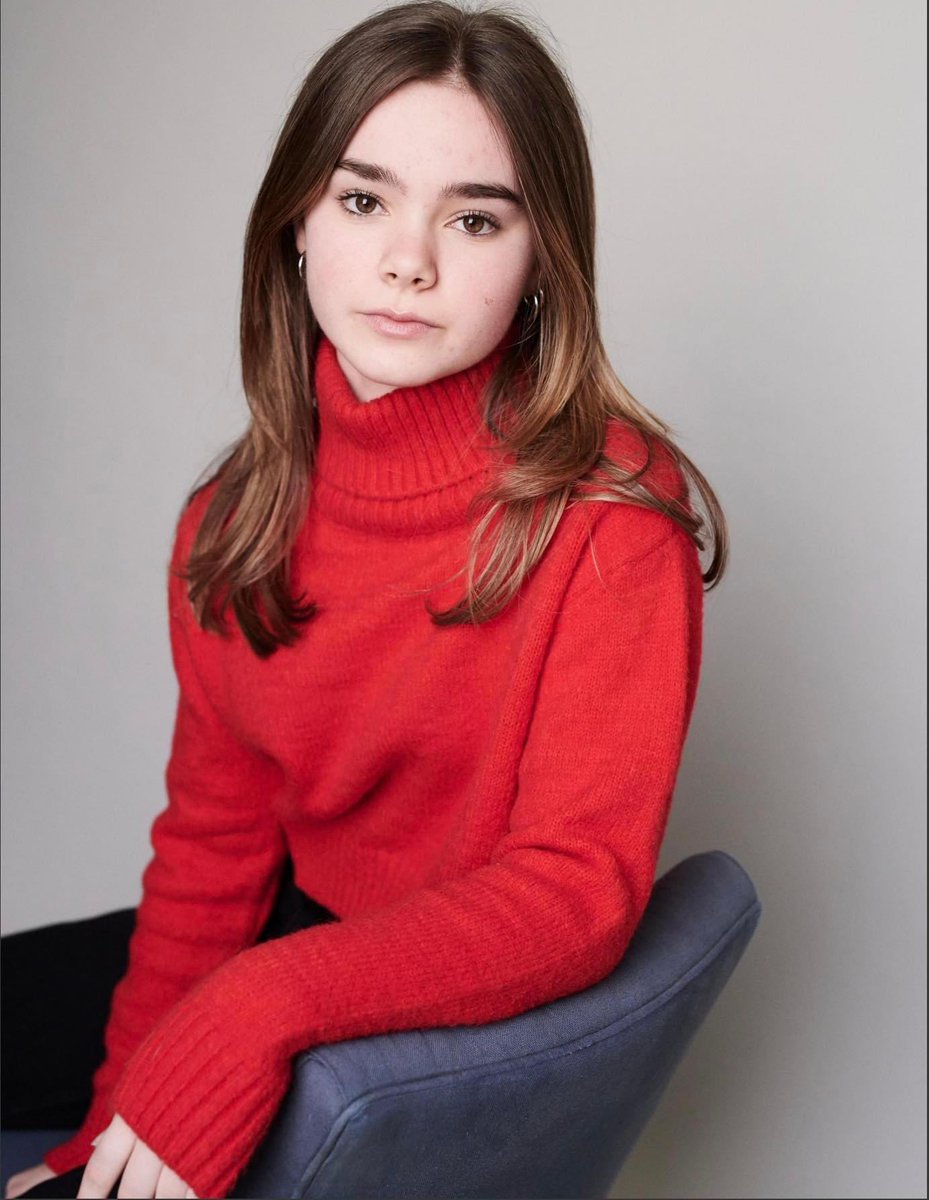 izzy_sermon's tweet image. When did you first realize that you wanted to pursue acting?
I: “I remember being about 9 years old and being cast as James in James and The Giant Peach at my primary school, and I think that's when I first discovered that I actually enjoyed acting." m.facebook.com/story.php?stor…