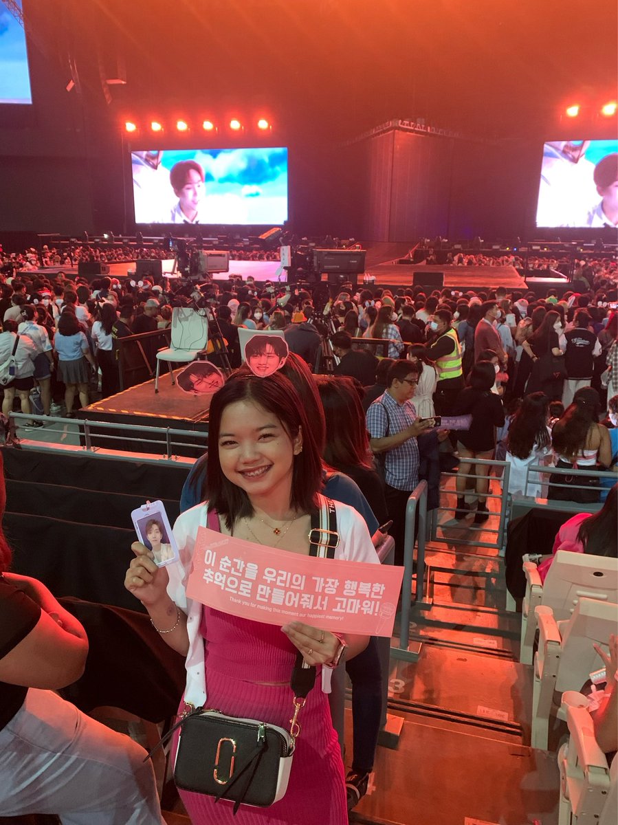 ktperryyy's tweet photo. Another core memory unlocked! See you again soon, @pledis_17 💖✨ #BeTSinBULACAN https://t.co/uVSk5tJ3JR