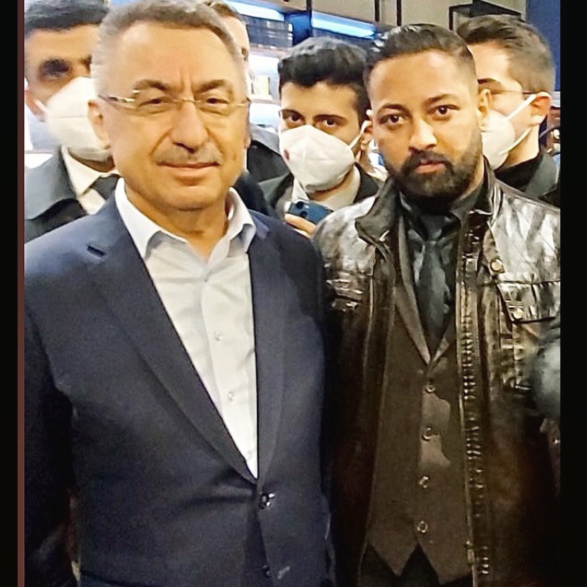 ReisAnk06's tweet photo. Cumhurbaşkanı yardımcımız FUAT OKTAY beyfendi ile..

ADAY BELLİ
KARAR NET

@fuatoktay https://t.co/dyg8Kp77J7