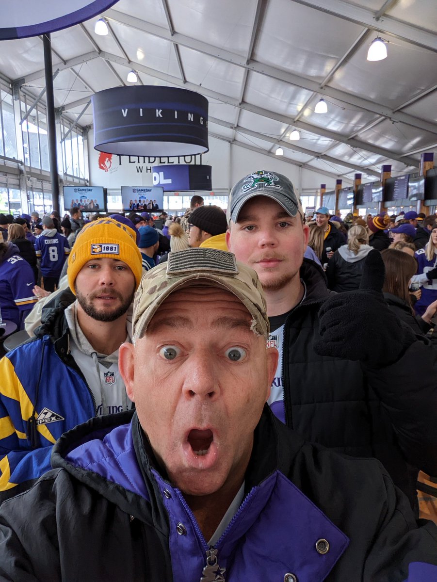Ranger77C's tweet photo. Took my sons to the Minnesota Vikings game hopeful of NFC North Championship, witnessed chaos, despair, hope, perseverance, madness, more chaos, fanatical swing of emotions, disbelief, jubilation, hysteria, and utter euphoria!  SKOL Vikes! https://t.co/85s7ZbRItL