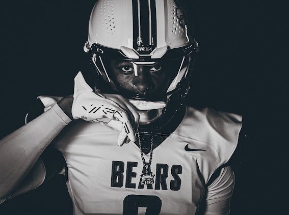 Steven_island0's tweet photo. Had a great visit at the University of Central Arkansas!!#GoBears⚪️🟣 https://t.co/b9bWaGVNX8