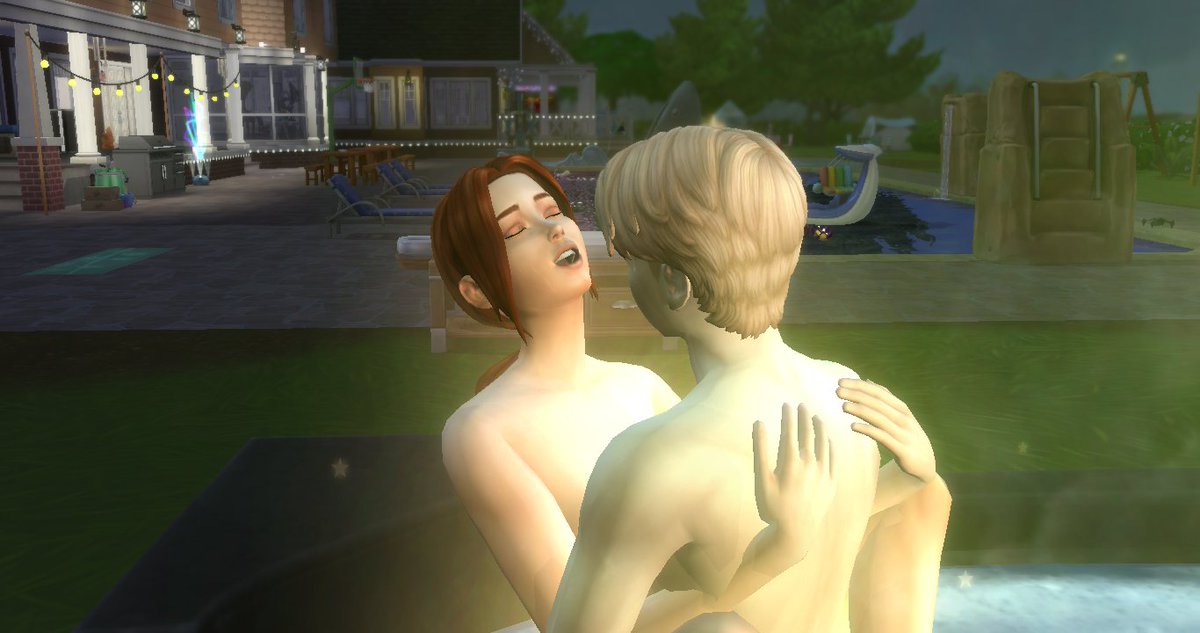 JustArusasha's tweet photo. #arusasha in the hot tubs https://t.co/vlhHQeMKz8