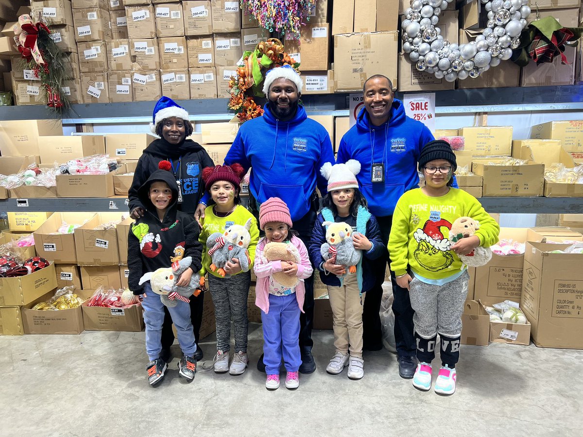 The holiday spirit should be about giving rather than receiving. #Craftex hosted their #toydrive to raise toys for the local children in the community!