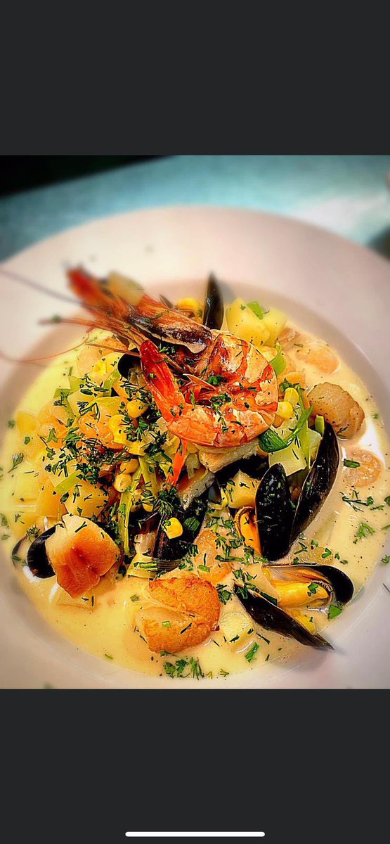 ArmsFisherman's tweet image. Just some more food photos from the weekend #harbourlights #thefish 👩‍🍳