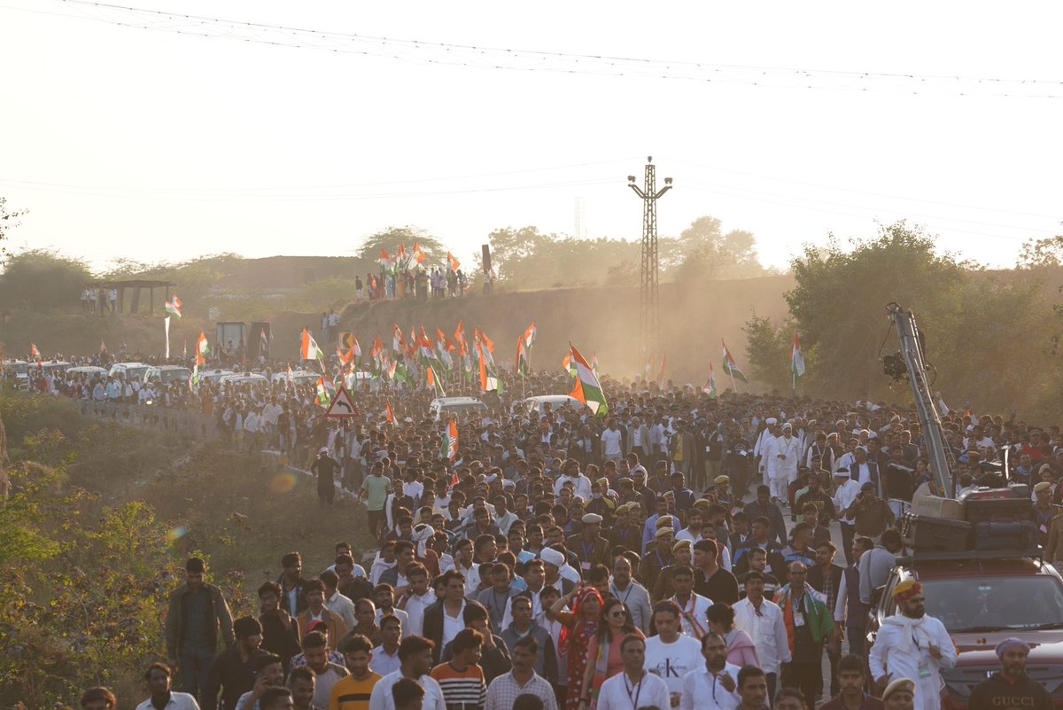 AaronMathewINC's tweet photo. People of India is with Rahul Gandhi &amp; Congress. https://t.co/F8SMy8nZVb