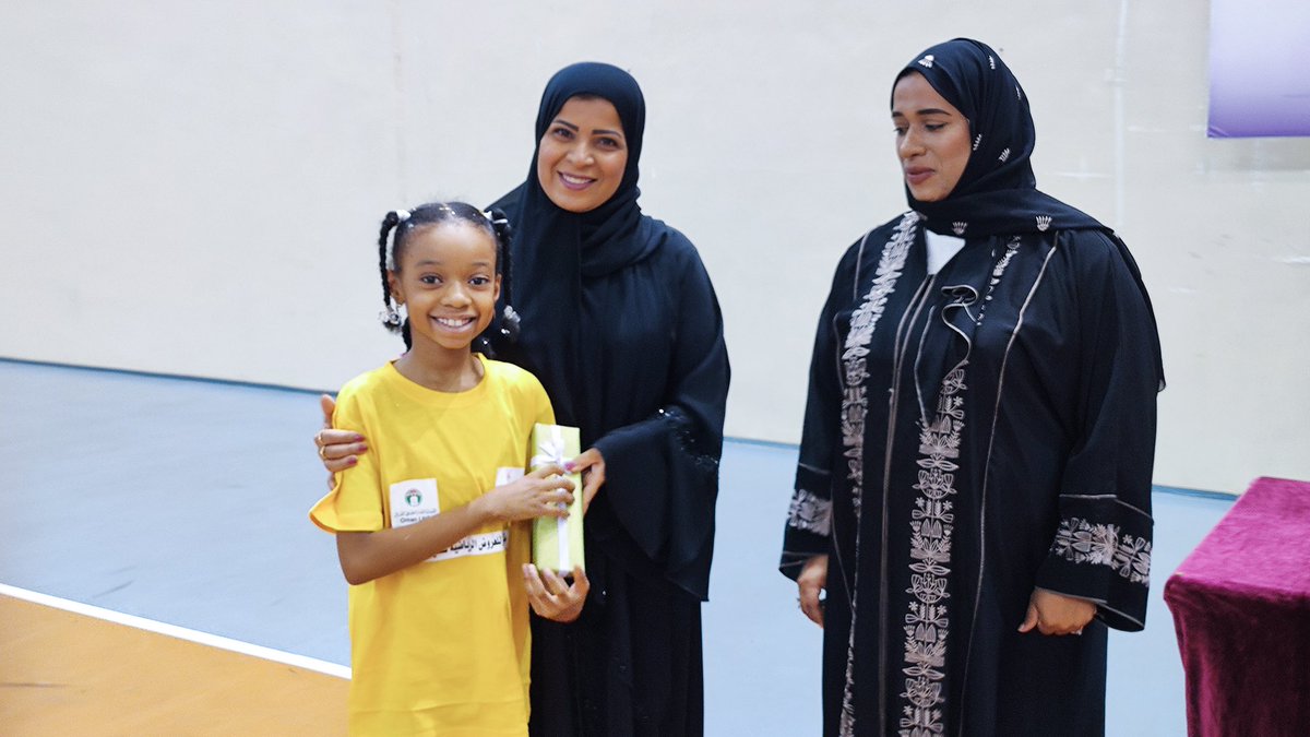 Alefia_School's tweet photo. مشاركة طالبات مدرسة العفية للتعليم الأساسي في (ملتقى الفنون للعروض الرياضية للفتيات )
في المجمع الرياضي بصور 
برعاية الفاضلة أ.سعاد ال فنه العريمية 
يوم ��لخميس الموافق ١٥ ديسمبر٢٠٢٢
#تعليمية_جنوب_الشرقية 
#مدارسنا_مستقبل_واعد https://t.co/dXK0eqTGsN