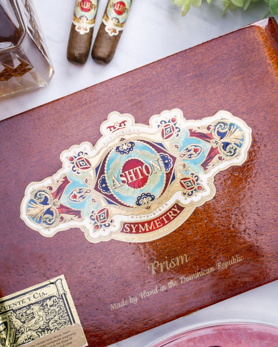 Ashtoncigar's tweet photo. We found a way to package bliss. https://t.co/nk9TclFV98