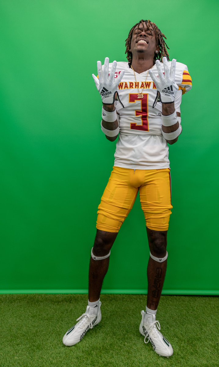 drewskiiee's tweet photo. COMMITTED ❤️🤝🏾 https://t.co/GNR9GArIH5