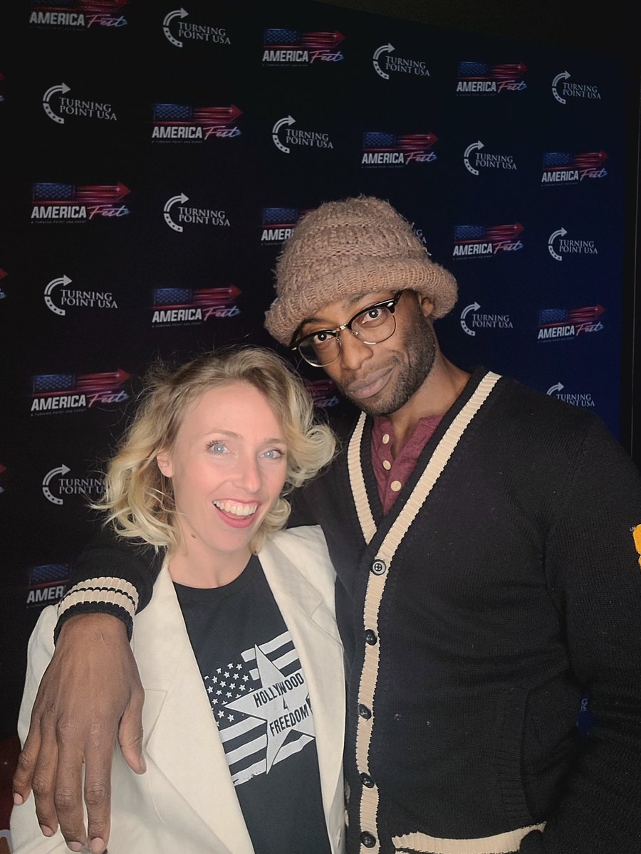_SiakaMassaquoi's tweet photo. The lady @YoungMassaquoi and I having fun on the first night #ampfest #TurningPointUSA #culture https://t.co/rgRYTUmMzb