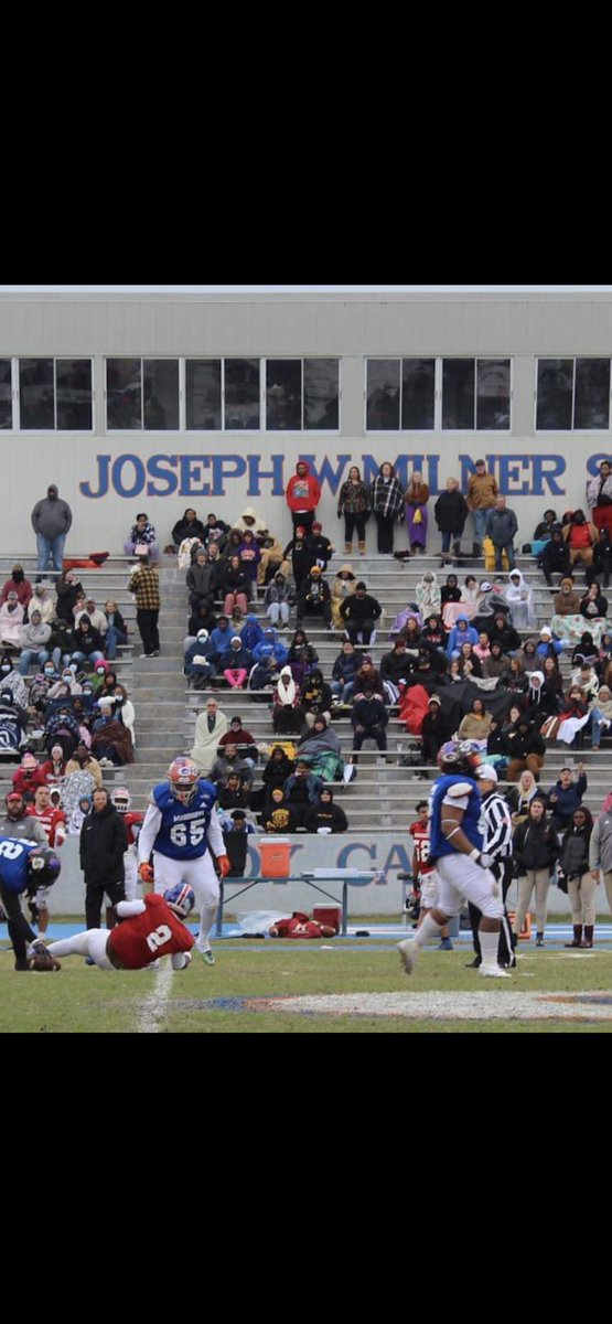 Noontime__61's tweet image. I had a great time in Gulfport this week! I’m blessed to be chosen to play in the Benard Blackwell North &amp;amp; South All-Star🙌🏽 
#2Sacks #6Tackles @MacCorleone74 @Smooth_School @Coach_TMacon @BrettSShufelt @clarencemcdoug1 @EMCCathletics  @Rebels247