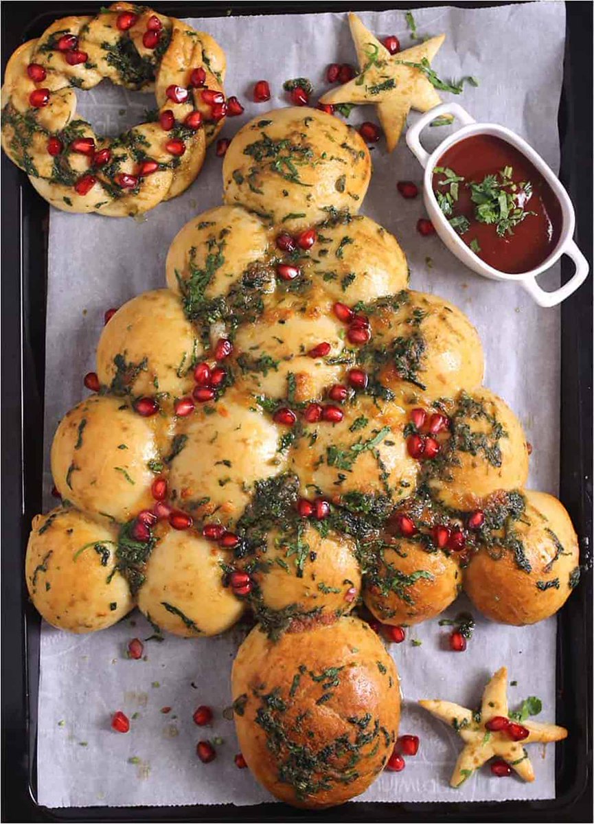 kushigalu's tweet image. I highly recommend you add this Christmas tree themed bread to your menu 
Recipe bit.ly/3G18hix
This is going to be a total crowd pleaser at your holiday dinner table 
#Christmas  #christmasbread #ChristmasTree #christmas2022 #foodie #food #FoodieBeauty #Bread