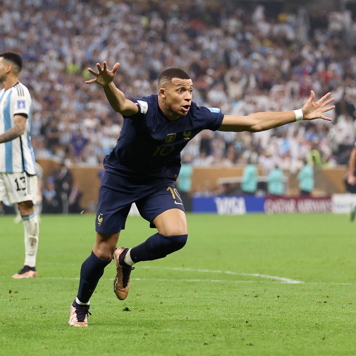 Nazim_32's tweet photo. ⚽️ 80'
⚽️ 81'

An incredible turnaround! 🔥 https://t.co/D35l1N4X9l