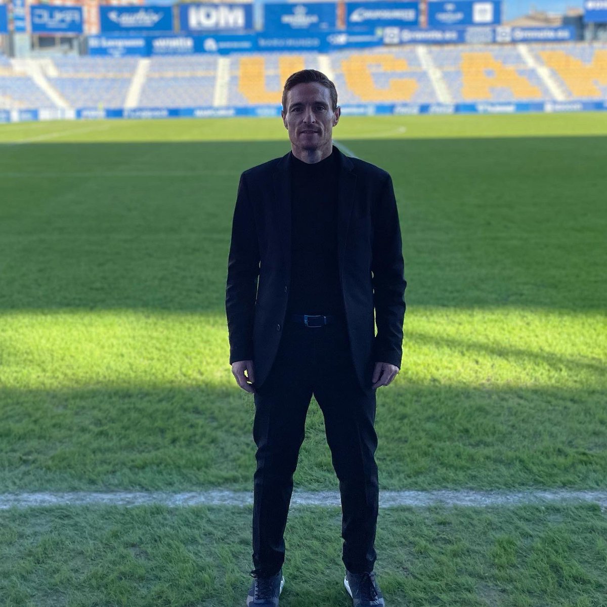 davidjavega's tweet photo. UCAM Murcia CF - FC Cartagena “B”

🏟 Estadio BeSoccer La Condomina
🗓 Jornada 15
📺 La7 TV
🏆 2RFEF-G4

🎙️Miguel Martínez 
⚽️ José Luis Acciari / David Jávega https://t.co/itwSJ9sz3l