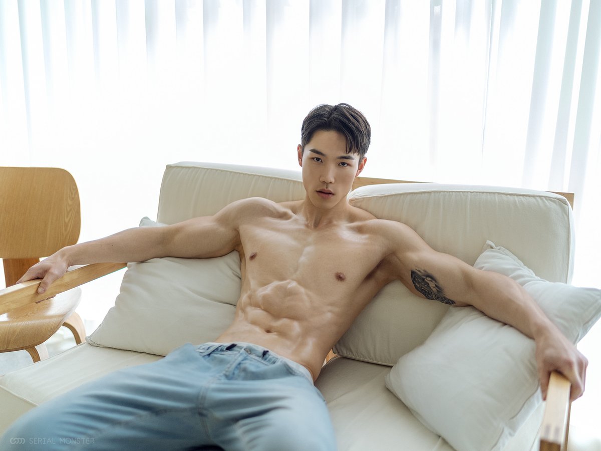 linkcollector's tweet photo. New link at https://t.co/l1L2CpDQAK Photographers · Models:

Serial Monster https://t.co/KbKhB0KWbP https://t.co/jqlHuEArAA