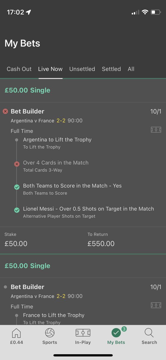 jamesafflick's tweet photo. @bet365 wondering why my bet isnt live still? https://t.co/zrwcl8x80T