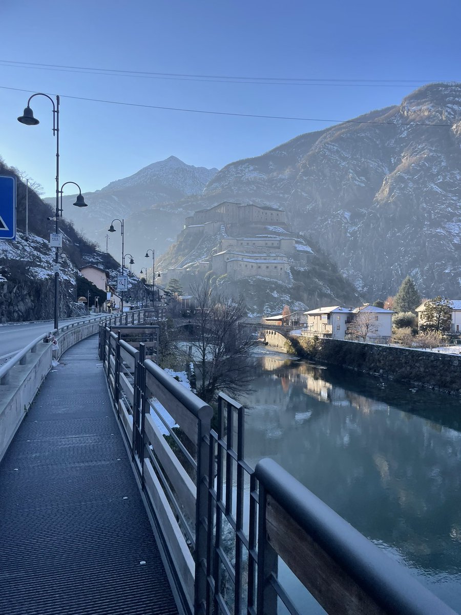 Oggi le nostre guide al <a href="/fortedibard/">Forte di Bard</a> #aostawelcome #domenica #fortedibard