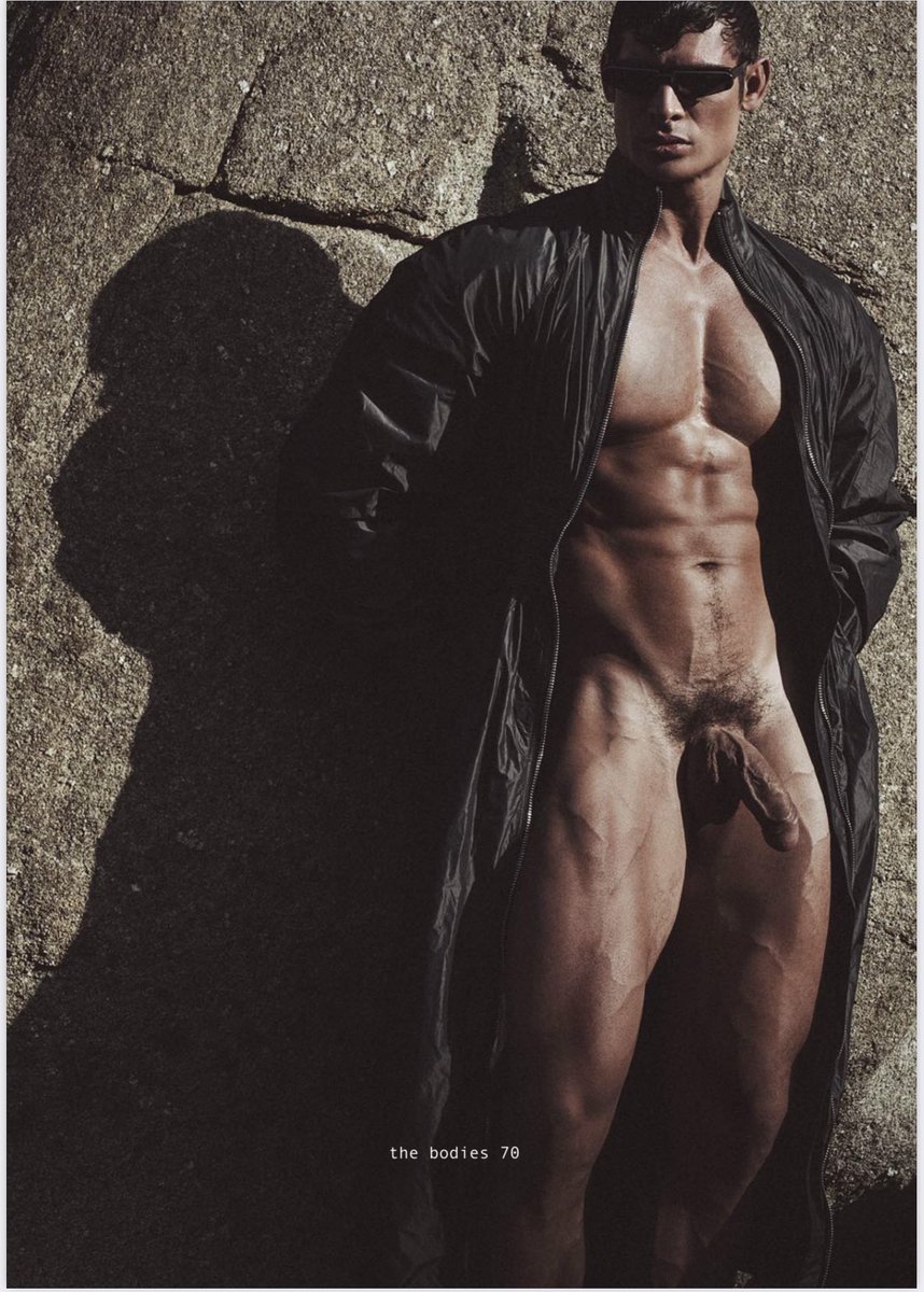 The bodies edition! By <a href="/ermonterrosa/">Erick Monterrosa</a> styling by me.. for: 

lou-scious.com/louscious-onli…