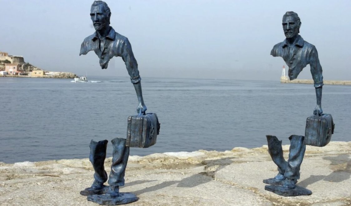 Today is #InternationalMigrantsDay. I’m a migrant with privilege,unlike most migrants worldwide who are marginalised & vulnerable.

One thing many of us share is a feeling of loss,an inner ache for ‘Home Home.’ Bruno Catalano’s stunning sculptures Les Voyageurs capture it for me.