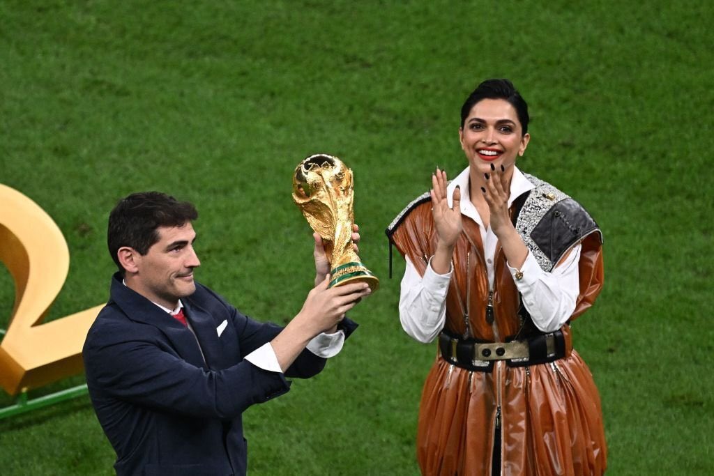 Rohini Singh (@rohini_sgh) on Twitter photo The world knows India through Deepika Padukone and Shahrukh Khan. Not Narottam Mishra. The world knows India through Deepika Padukone and Shahrukh Khan. Not Narottam Mishra.