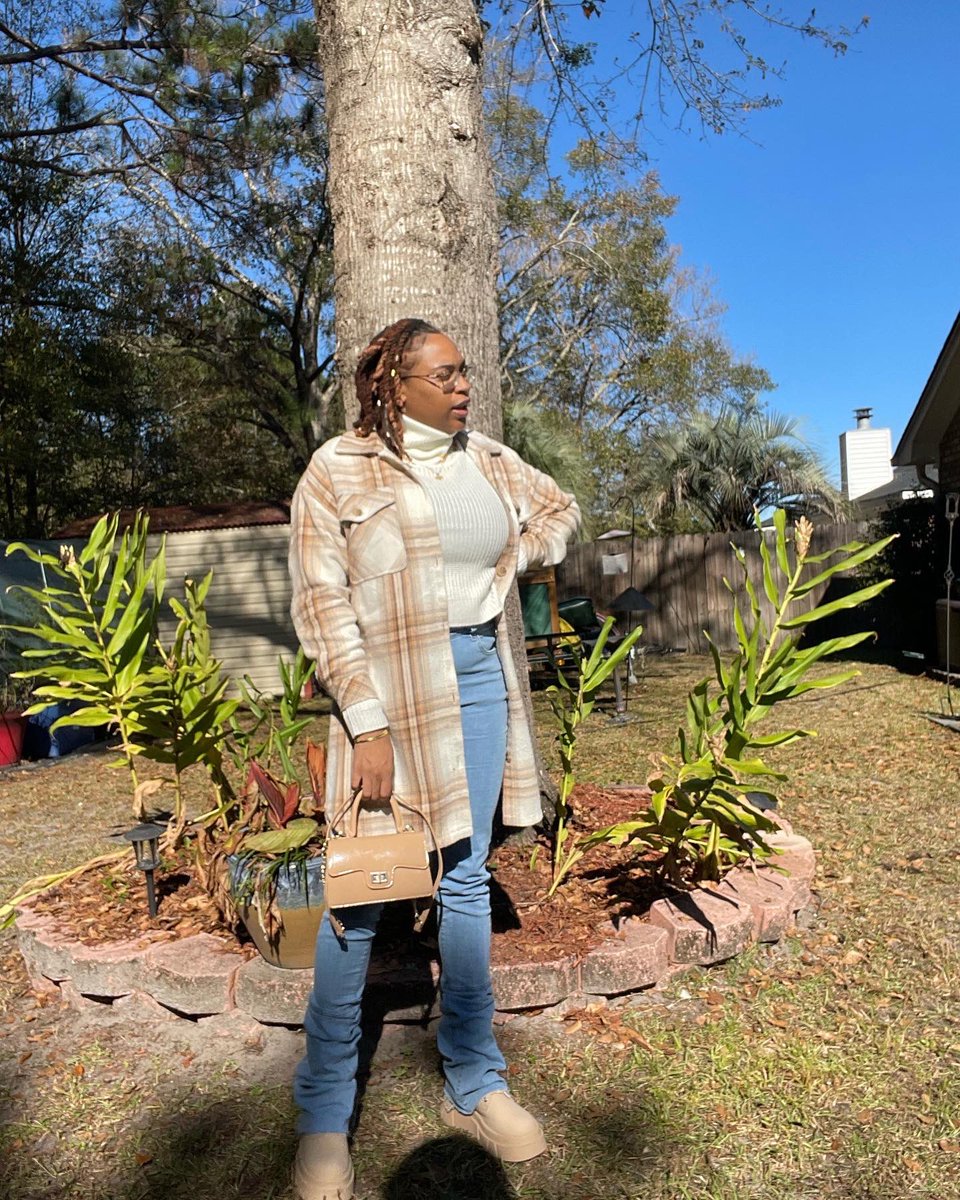 shywhoo_'s tweet photo. 🍂🍂🍂🍂🍂🍂 https://t.co/WPgkoJjoDy