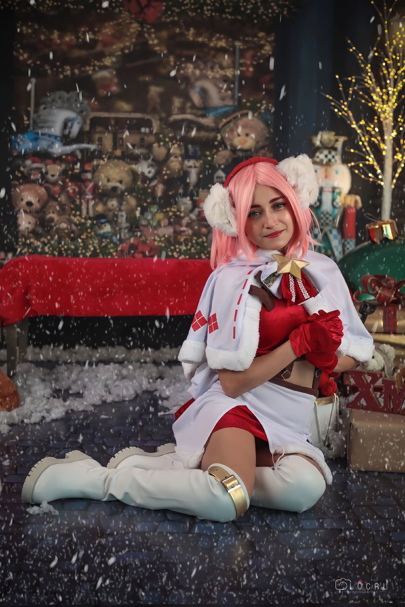 stefanie_chin's tweet photo. 🎁✨Mi Cos navideño de este año mi waifu Sakura inspirado en su arte del juego mobile Naruto✨🎁
No tenía pensado postearlo aquí pero meh, ame el resultado aunque hay ligeros cambios.
#NarutoShippuden #Narutomobile #cosplayergirl #Sakura_Haruno #Navidad #CosplaySakura https://t.co/cfto9oZk9d