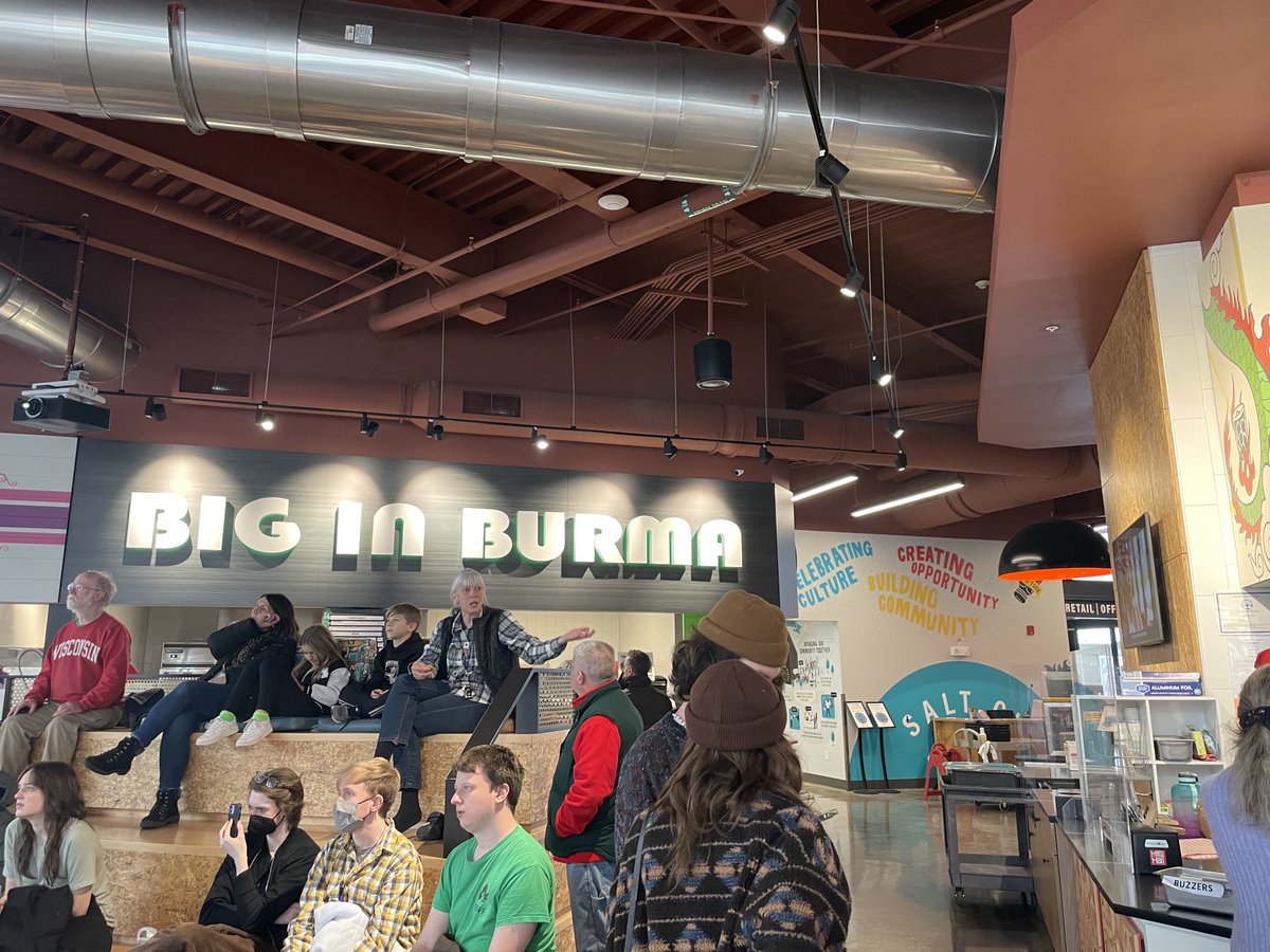 amy_liuw's tweet photo. Score!! Thrilled to be watching this global sport at an immigrant-rich food hall here in Syracuse. Thank you ⁦@saltcitymarket⁩

⁦@bsio⁩ ⁦@CenterStateCEO⁩ https://t.co/uWIDH7Oxpy