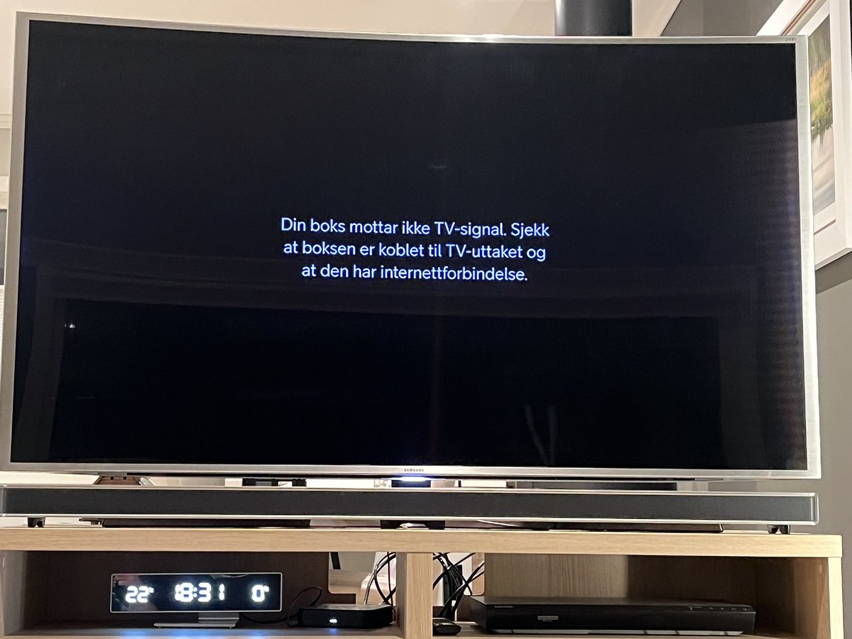 Floppydisk144's tweet photo. @telianorge kjempe fornøyd med tjenesten dere leverer! (Ironisk ment) håper dere klarer å rette oppe i dette ustabile nettet deres! #5225-Nesttun #Kundeservice👎🏼 dere har en jobb å gjøre! https://t.co/TaLcp31xfL