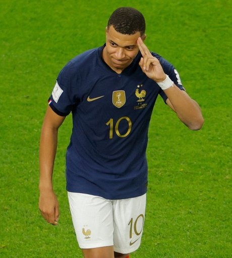 Triplé en finale de Coupe du Monde, Monsieur Kylian Mbappé.

On est devant quelque chose d'irréel.