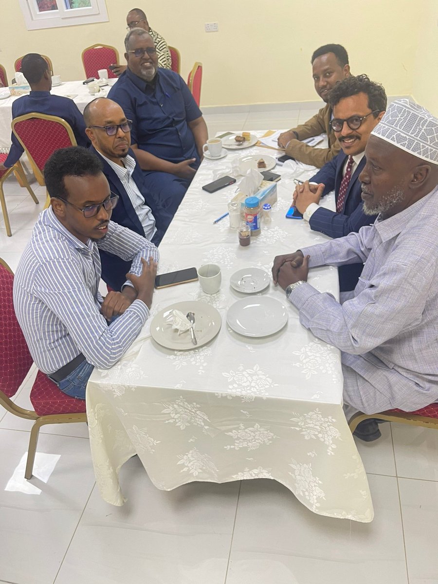 nomad_ndb's tweet image. On tract to deliver for the Somali people - the first stakeholder consultation meeting with FMS, beginning with Hirshabelle State colleagues on the implementation of IRis Programme funded by @USAIDSomalia we plan 4 &quot;quick-start&quot; initiatives 4 immediate impact on most vulnerable.