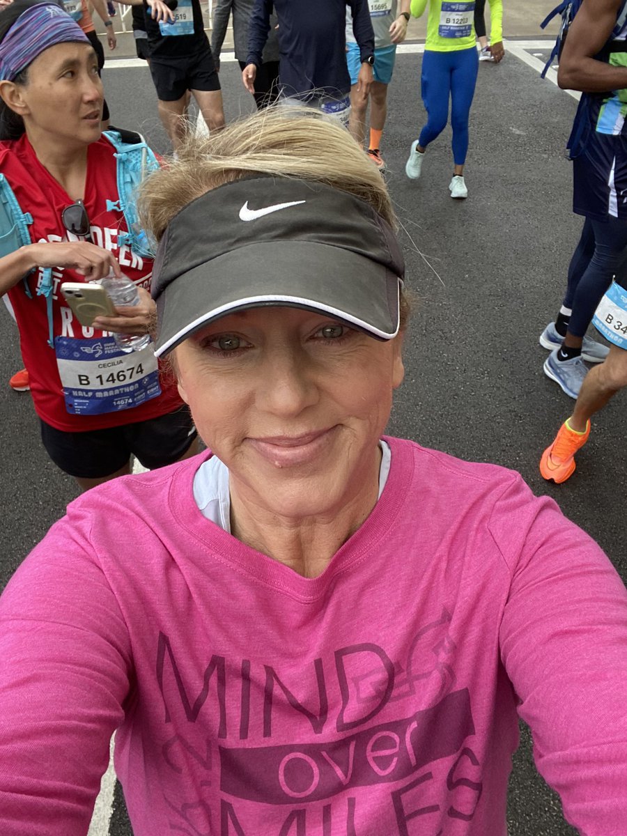 TraceySmithson's tweet photo. Forgot to post my 13.1 last weekend at #rundallas The BMW Dallas Marathon https://t.co/1zj6oCLv4W