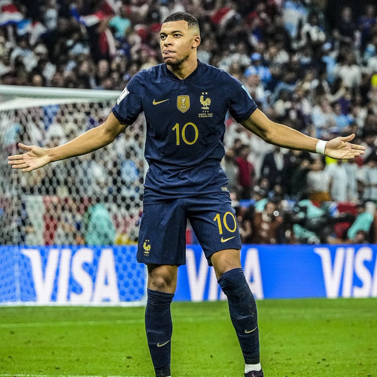 sportimba's tweet photo. +10 goles en #Mundiales (15 jugadores)
🇩🇪#Klose 16
🇧🇷#Ronaldo 15
🇩🇪#GerdMuller 14
🇦🇷#Messi 13
🇨🇵#Fontaine 13
🇨🇵#Mbappé 12
🇧🇷#Pelé 12
🇭🇺Kocsis 11
🇩🇪#Klinsman 11
🇩🇪#Rahn 10
🇦🇷#Batistuta 10
🏴#Lineker 10
🇵🇪#Cubillas 10
🇩🇪#ThomasMuller 10 https://t.co/iyOxvbpmE2