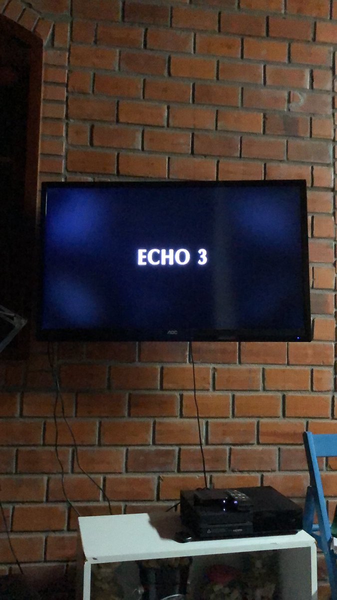 Assistindo esta série (4o episódio), mas meio desconfiado porque ainda não tocou uma só música do Eco do Minuano e Bonitinho.