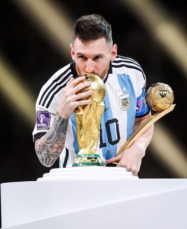 كملت الحته الناقصه ❤️❤️
18/12/2022 
لن انام الليله حزينا ❤️