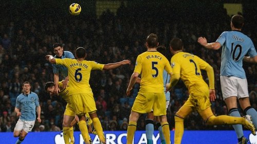 OTD_PL's tweet photo. #OnThisDay in 2012: @ManCity 1-0 @ReadingFC.
Gareth Barry scored an injury-time winner as Man City left it late to break Reading's heart at the Etihad. It was his last PL goal for the club before departing at the end of that season. #MCFC 🔵🏴󠁧󠁢󠁥󠁮󠁧󠁿 https://t.co/14fBeZYBQQ