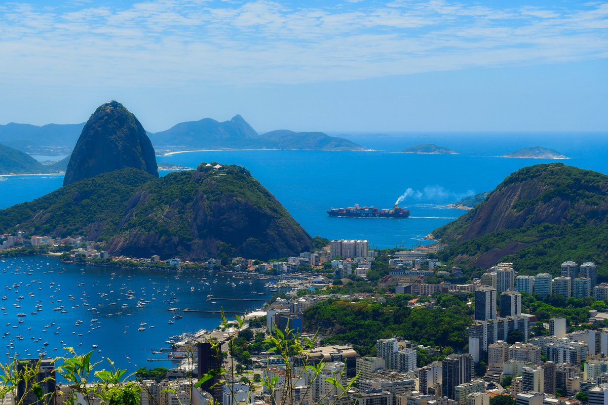 Some amazing views exploring around Rio De Janeiro 🇧🇷#travel #nature #backpacking #travelphotography #TravelTheWorld #adventure #adventuretime #hikingadventures #canada #camping #campchat #parkchat #neverstopexploring
