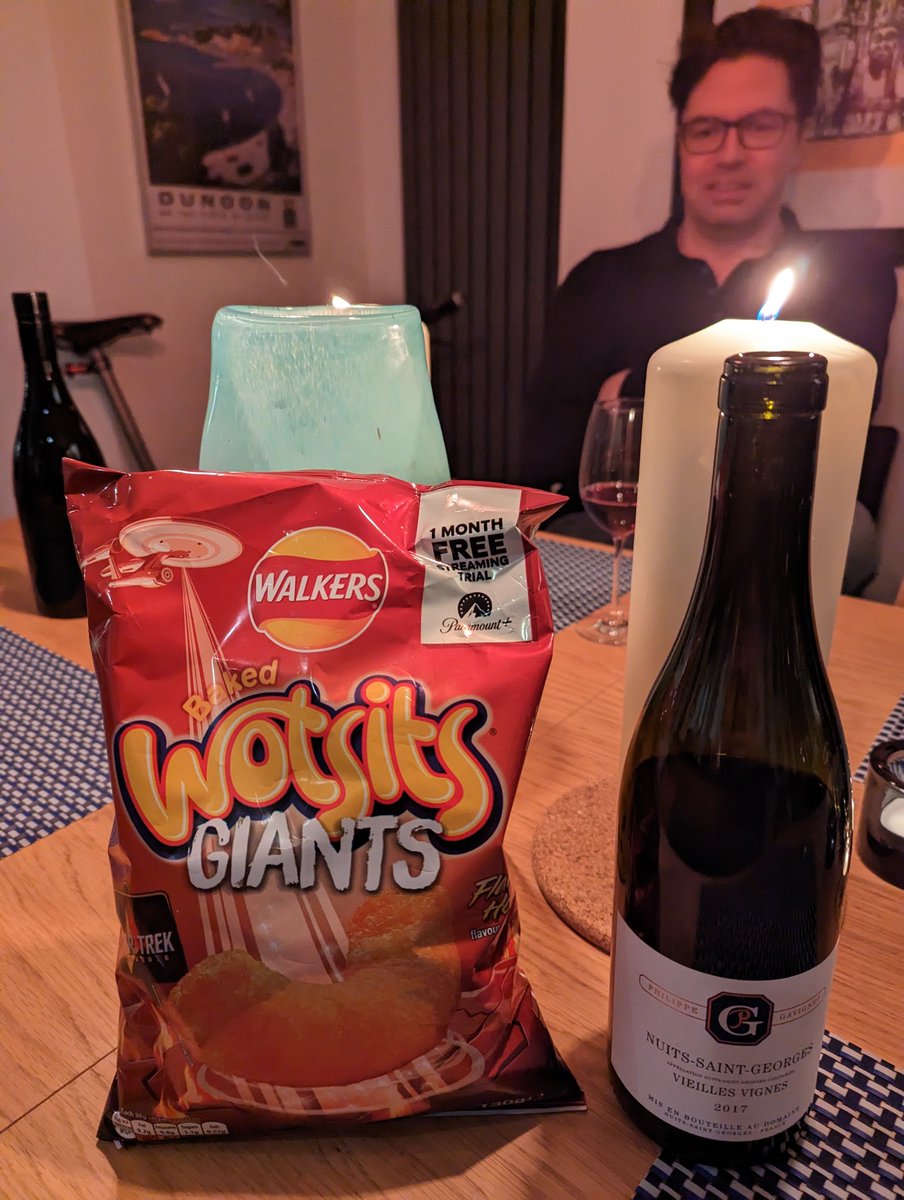 Not on the heath this evening, but schlepped down to Deptford in grim weather which was far more of an ordeal. My last bottle of Philippe Gavignet's Nuits St Georges 2017; divine as ever: outstanding fruit purity.

The Wotsits "Flamin' Hot", however, were vile but oddly moreish.