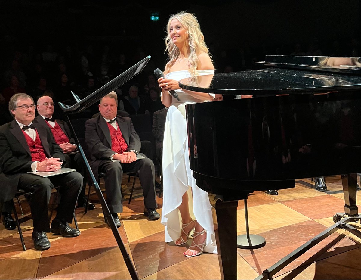 FronMVC's tweet photo. Not only is 2022 the choir’s 75th Anniversary year. It also marks 40 years of our annual Xmas visit to Newcastle-under-Lyme. Saturday (Dec 17), a 500+ audience joined us for our New Vic Xmas concert. @sionedterry was our brilliant guest soloist. #NewVic #FronMVC #MenSinging https://t.co/974S9GjSPE