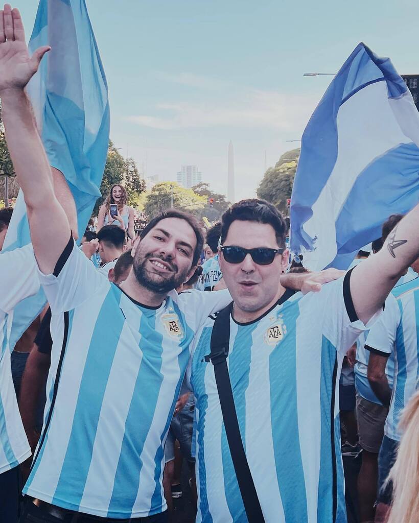 naikpilot's tweet photo. Y no tengo pensado hundirme acá tirado… https://t.co/yoqLJDSbL1 https://t.co/QK3oypAL9p