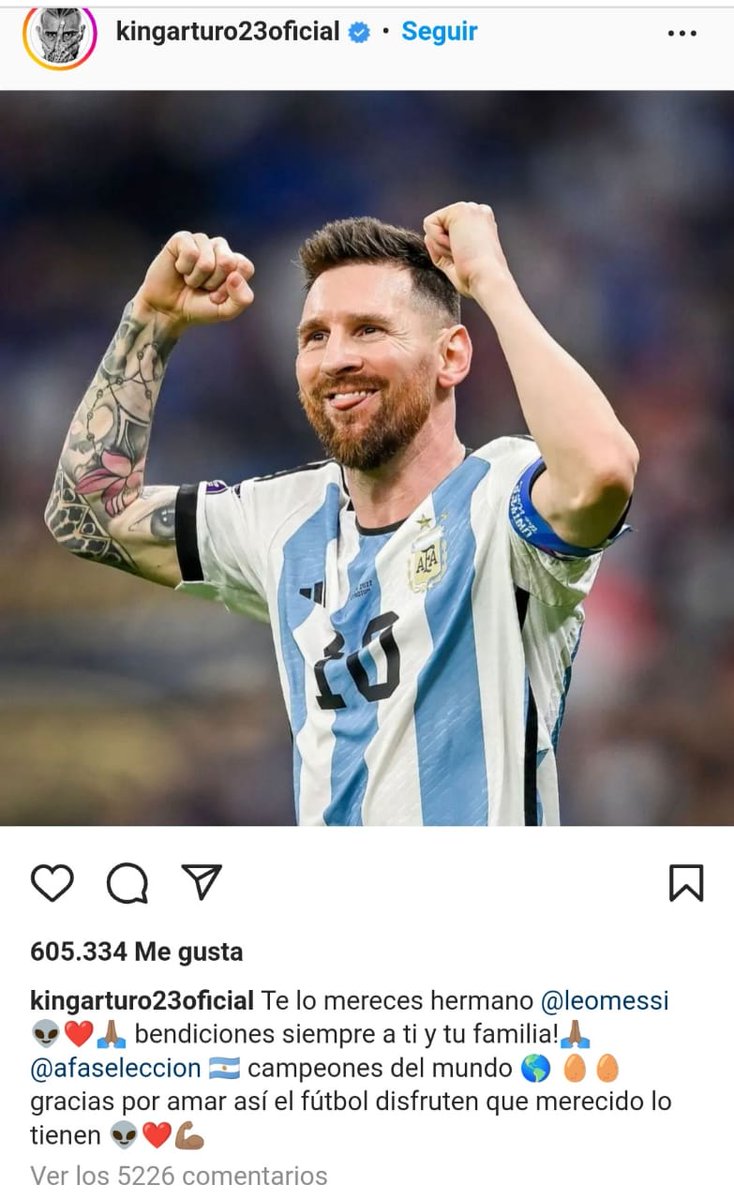 De Arturo Vidal 🇨🇱, para Lionel Messi 🇦🇷. 👏👏👏