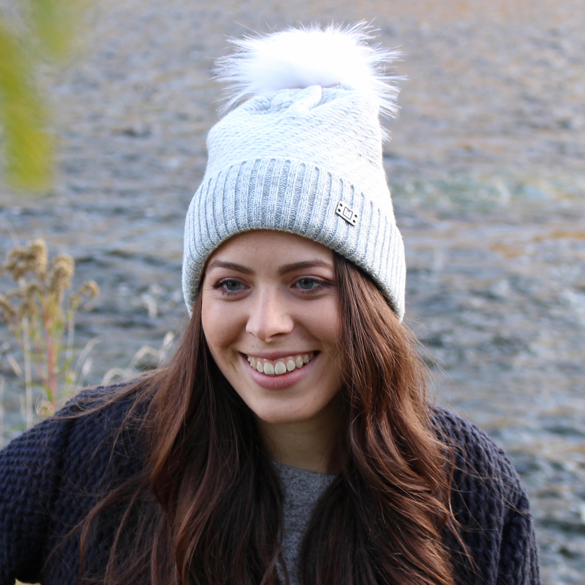 Wir sind stolz darauf, fair &amp; nachhaltig zu produzieren. Deshalb möchten wir euch auf unsere #fairschenken Initiative aufmerksam machen. Schaut euch unsere Produkte an &amp; lasst Geschenke nicht nur schön sein, sondern auch ein gutes Gewissen hinterlassen. #blessed #blessedwear