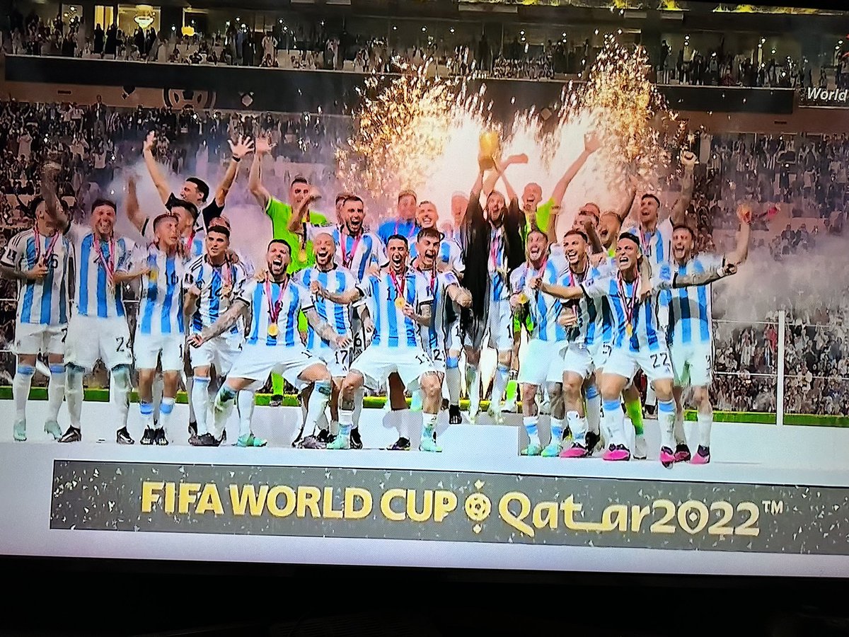 LilMoGh's tweet photo. Messi Fans retweet and drop and your handles - Our goat 🐐 won 🏆 https://t.co/YepNzDFQWW