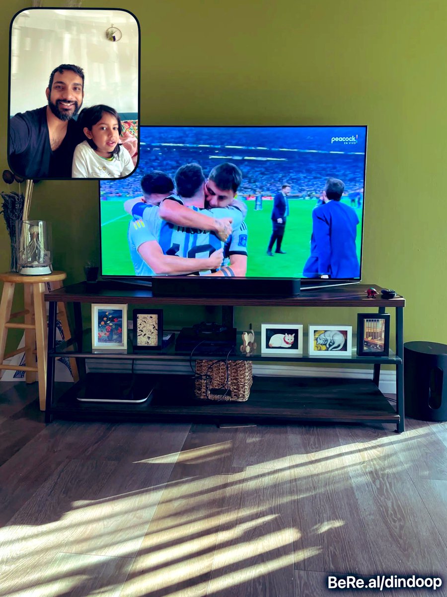 What a game. Me n Sayuri can’t stop chanting Messsiiiiii Messi!!!